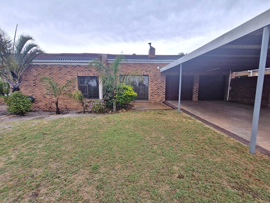 To Let 3 Bedroom Property for Rent in De Oude Spruit Western Cape